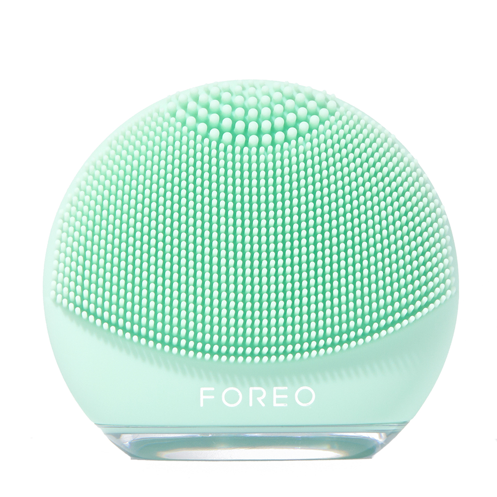 Foreo LUNA™ 4 Go Facial Cleansing Massager Pistachio