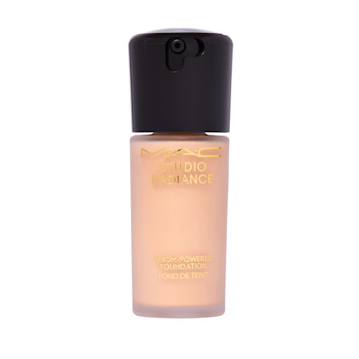 MAC Cosmetics Studio Radiance Serum Powered Foundation N32