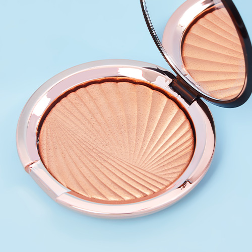 Estée Lauder Bronzers and Highlighters 