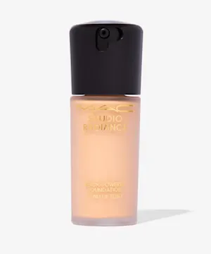 maccosmetics Studio Radiance Serum Powered Foundation
