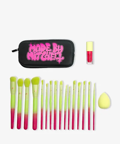 Made By Mitchell - 16 Piece Ombre Brush Set With Blursh & Blender
