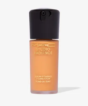 MAC Cosmetics Studio Radiance Serum Powered Foundation