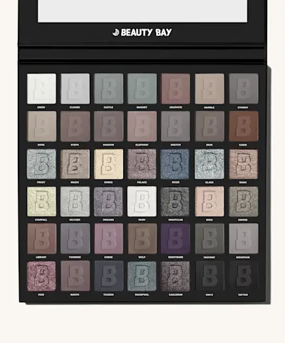 By BEAUTY BAY - Smoky 42 Colour Palette