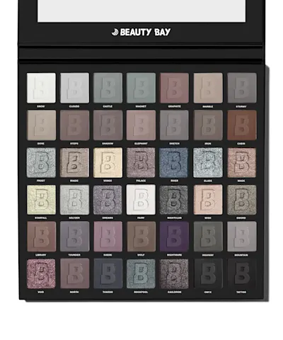 By BEAUTY BAY - Smoky 42 Colour Palette