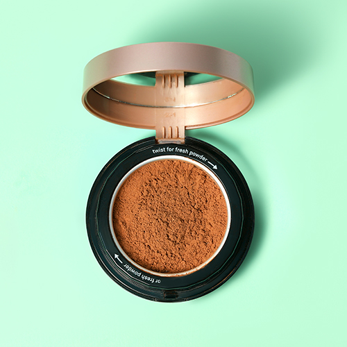 Fixierspray und Puder