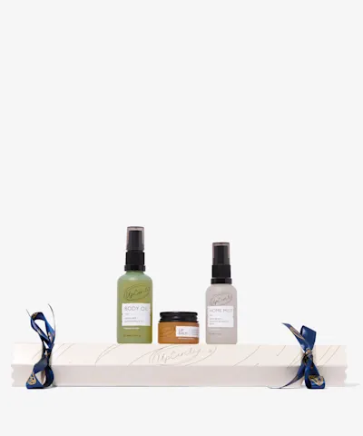 UpCircle Beauty - The Festive Trio Christmas Cracker