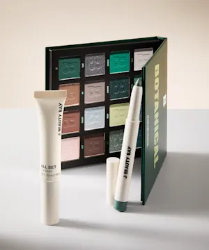 By BEAUTY BAY The Soft Eye Sculpt Set Matcha