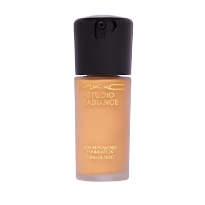 MAC Cosmetics Studio Radiance Serum Powered Foundation NC38