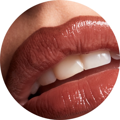 قلم تحديد الشفاه