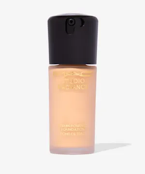 maccosmetics Studio Radiance Serum Powered Foundation