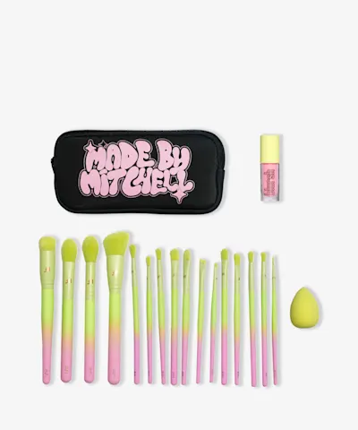 Made By Mitchell - 16 Piece Ombre Brush Set With Blursh & Blender