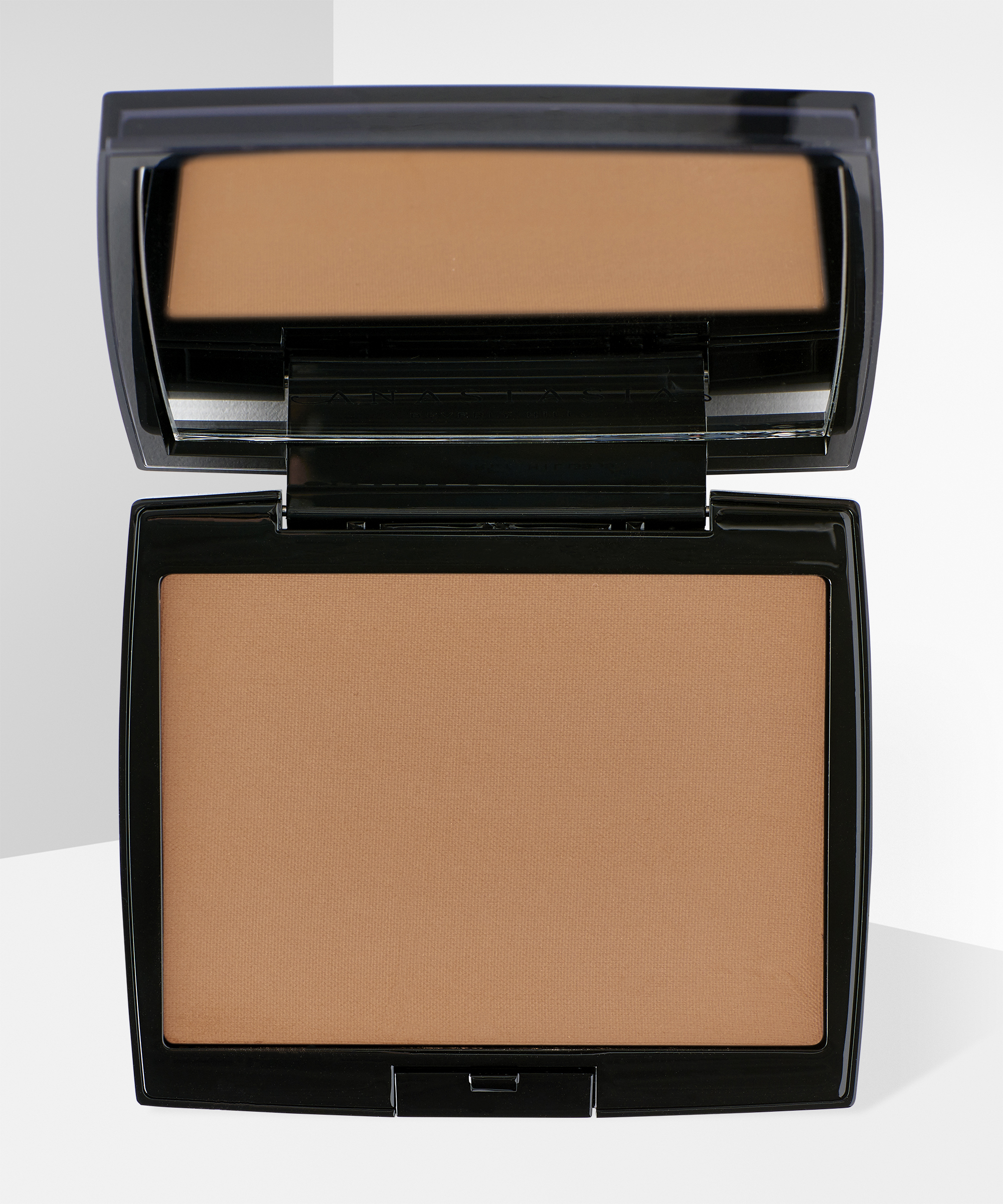 Anastasia Beverly Hills Powder Bronzer - Mahogany at BEAUTY BAY