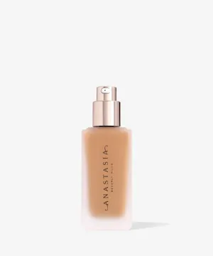 Anastasia Beverly Hills Impeccable Blurring Matte Foundation