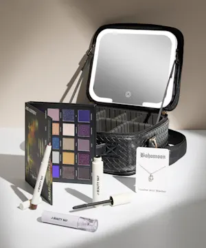 BEAUTY BAY Limited Edition Bohomoon x BEAUTY BAY Silver Set