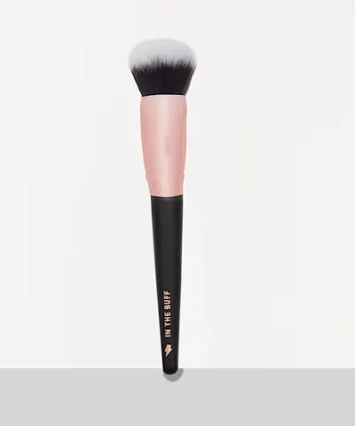 By BEAUTY BAY - Rose Gold Glam In The Buff Foundation Buffing Brush