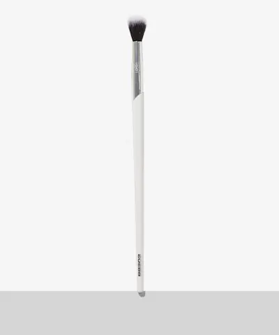 By BEAUTY BAY - Blending Eyeshadow Brush BB202
