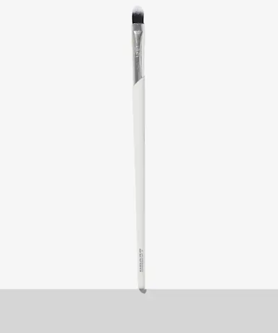 By BEAUTY BAY - Flat Detail Eyeshadow Brush BB207