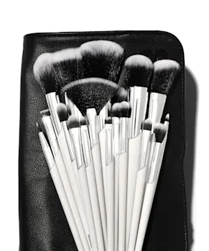 By BEAUTY BAY 18 Piece Eye & Face Brush Set