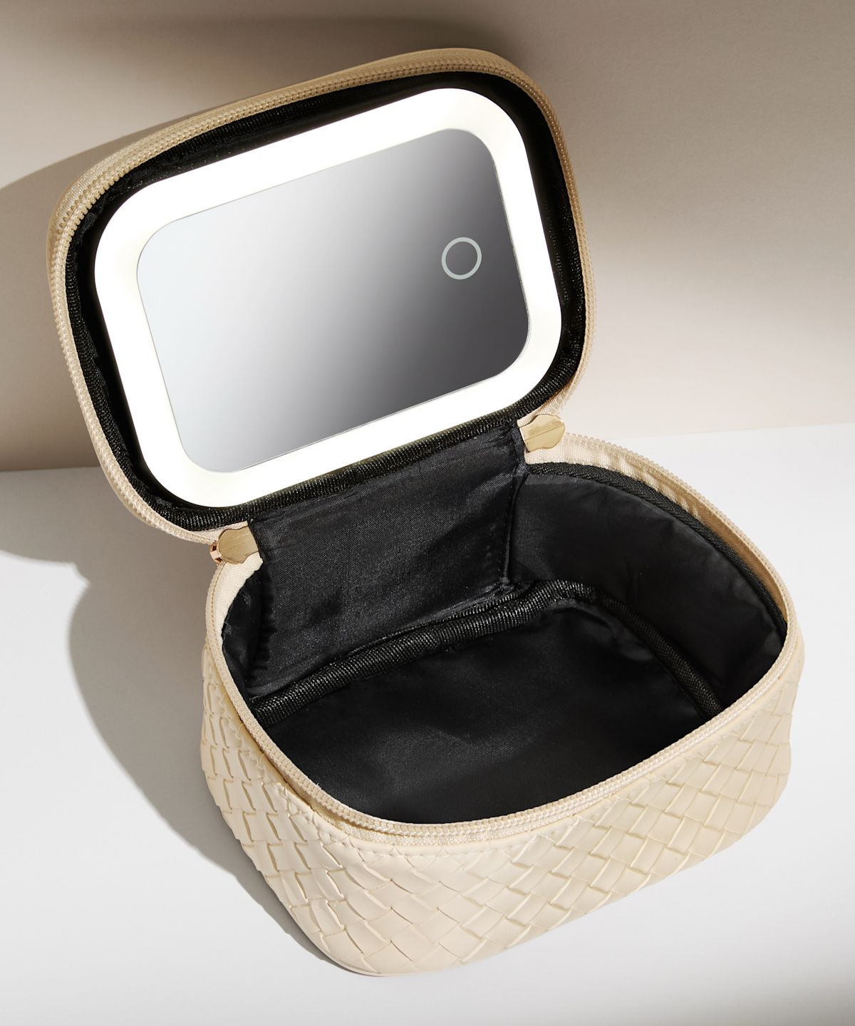 By BEAUTY BAY LED Mirror Mini Travel Beauty Bag Cream