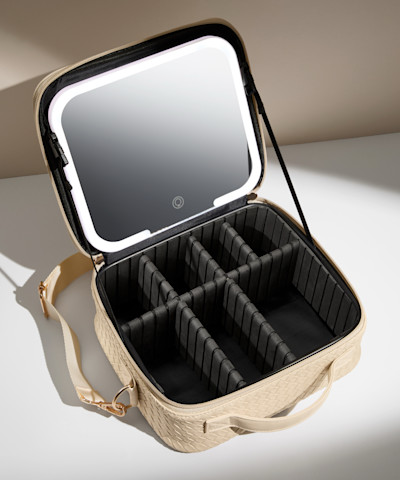 By BEAUTY BAY LED Mirror Travel Beauty Case Cream