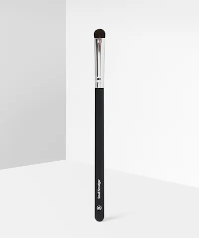 BH Cosmetics - Small Smudger Brush