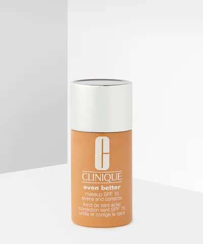 Clinique - Even Better Makeup SPF15