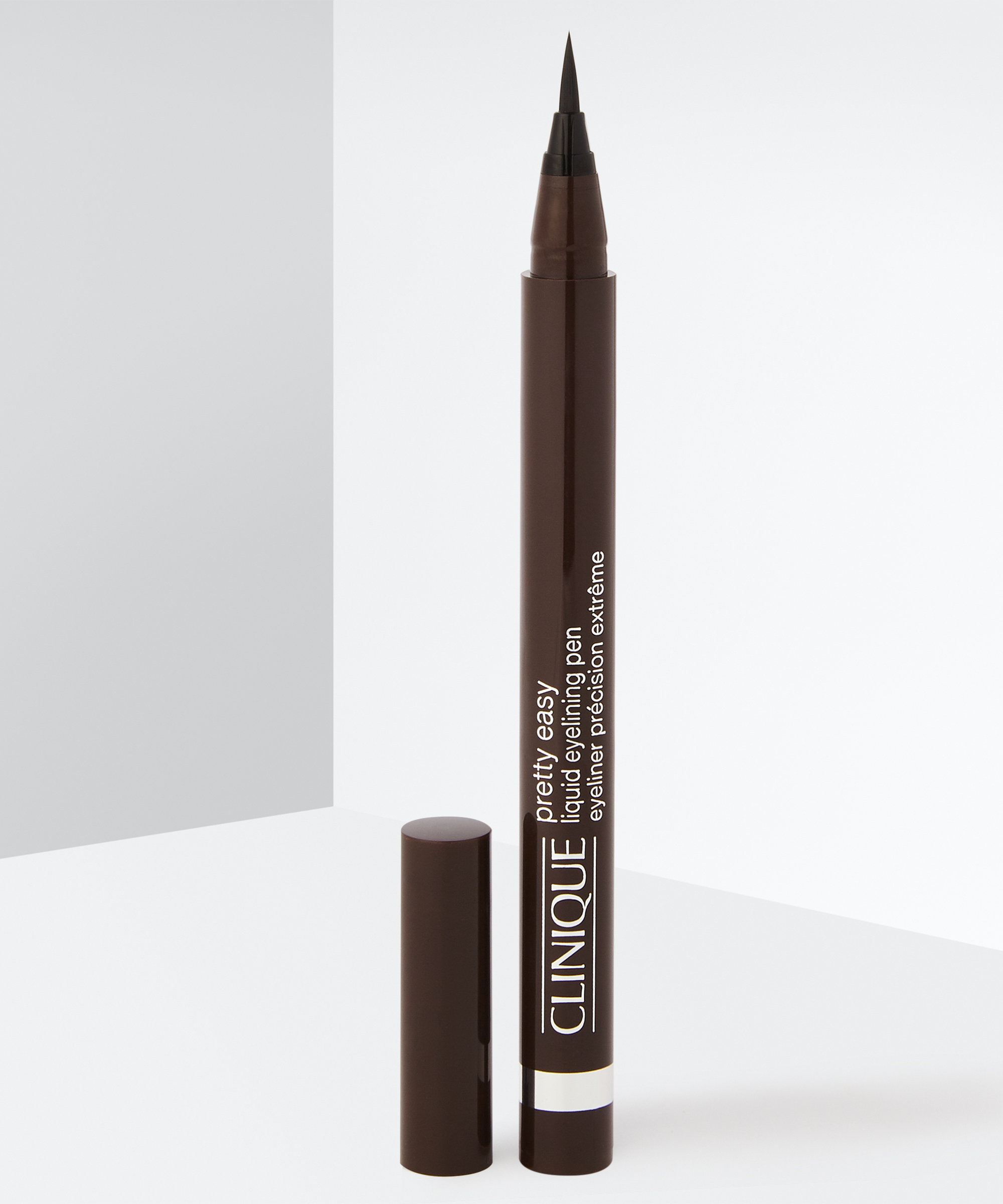 Clinique - Pretty Easy Liquid Eyelining Pen
