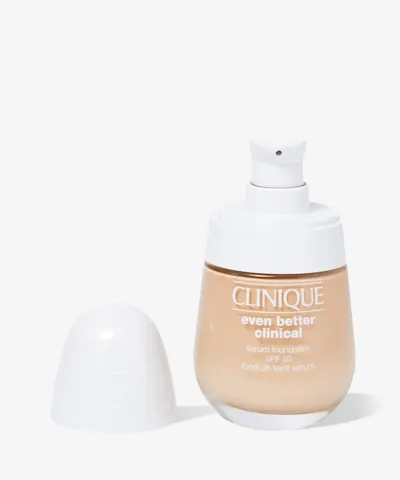 Clinique - Even Better Clinical™ Serum Foundation SPF20