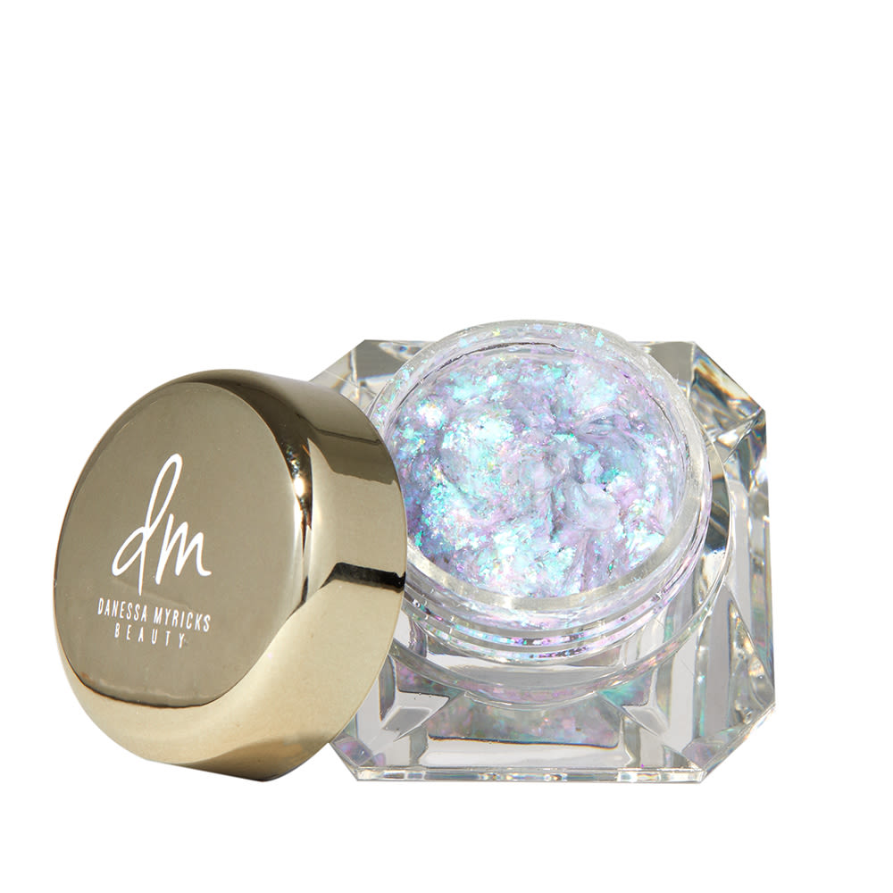 Danessa Myricks Beauty Infinite Chrome Flakes Pixie Dust
