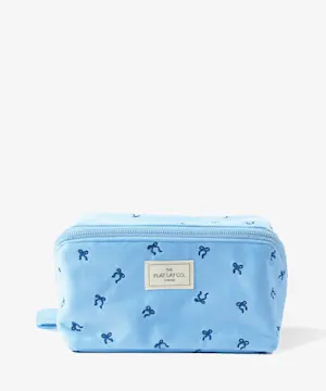 theflatlayco Flat Lay Makeup Box Bag - Ditsy Bows Blue Embroidered Velvet