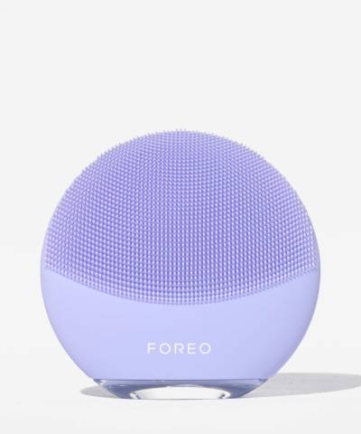 Foreo BEAUTY Massager BAY Facial Cleansing Dual-sided - Lavender 4 at LUNA™ Mini
