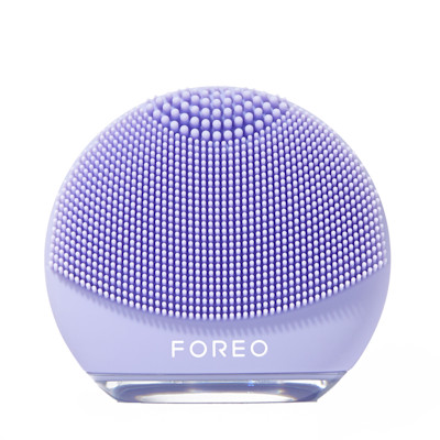 Foreo LUNA™ 4 Go Facial Cleansing Massager Lavender