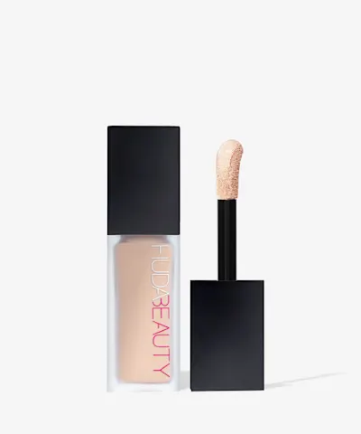 Huda Beauty - #FauxFilter Luminous Matte Concealer