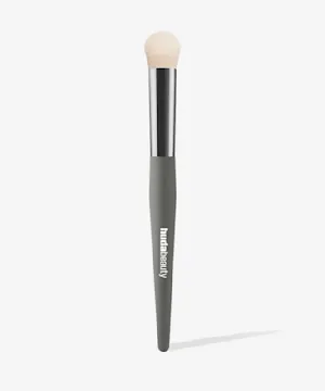 Huda Beauty Undereye Buff Brush