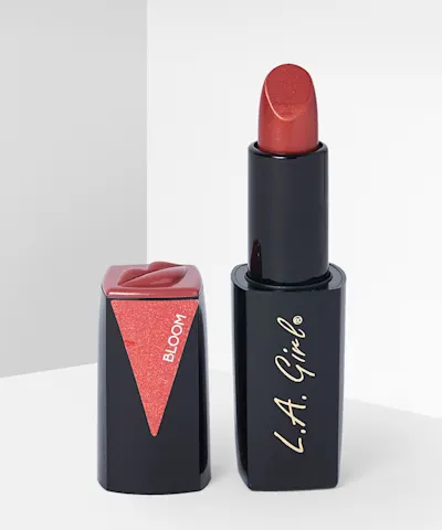 L.A. Girl - Lip Attraction Lipstick