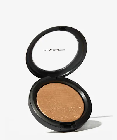 MAC Cosmetics - Extra Dimension Skinfinish