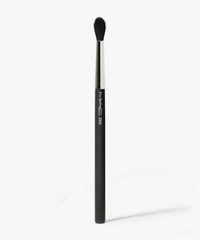 MAC Cosmetics - 224S Tapered Blending Brush