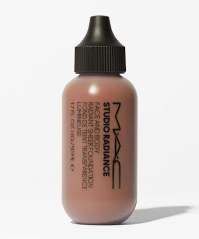 MAC Cosmetics - Studio Radiance Face And Body Radiant Sheer Foundation