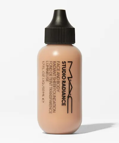 MAC Cosmetics - Studio Radiance Face And Body Radiant Sheer Foundation