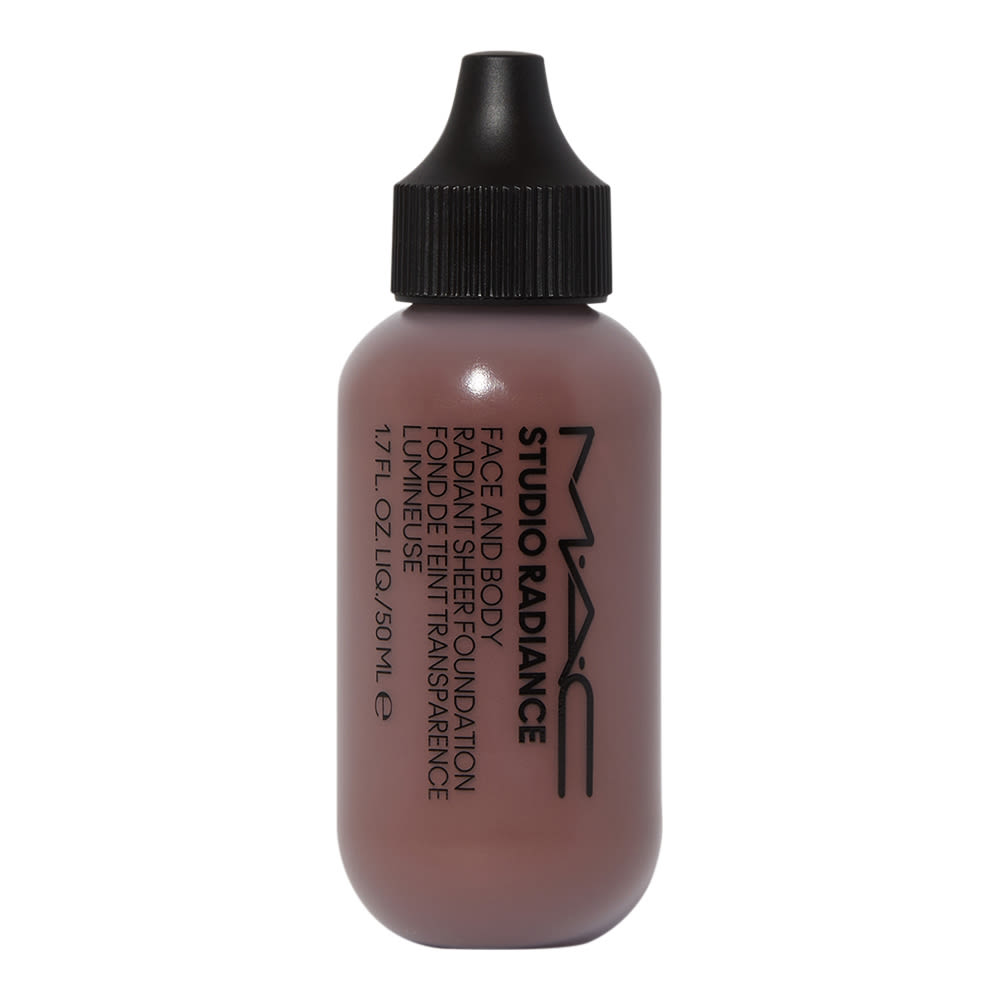 MAC Cosmetics Studio Radiance Face And Body Radiant Sheer Foundation W7