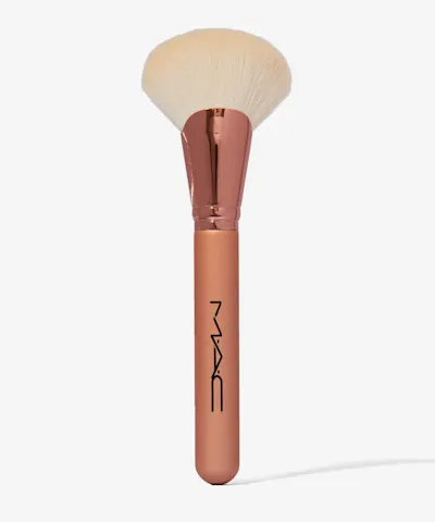 MAC Cosmetics - 143S Bronzer Fan Brush