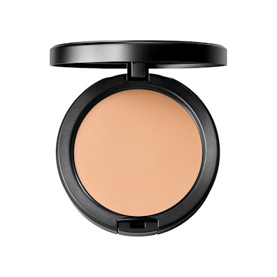 MAC Cosmetics Studio Fix Powder Plus Foundation NC16