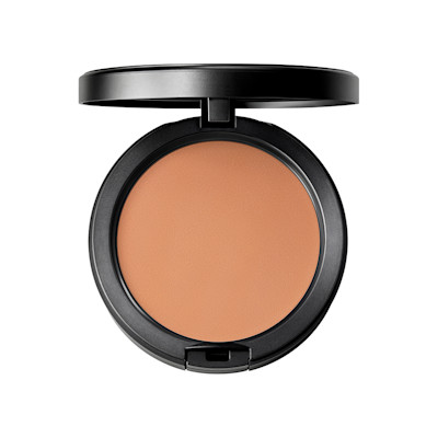 MAC Cosmetics Studio Fix Powder Plus Foundation NW40