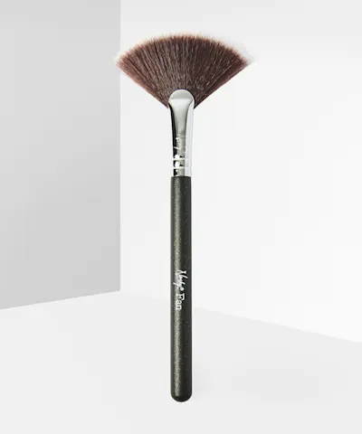 Nanshy - Fan Brush