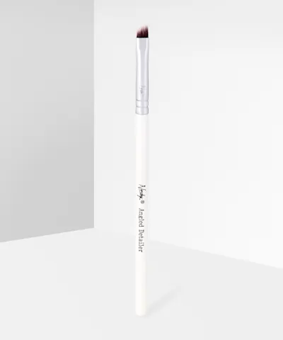 Nanshy - Angled Detailer Brush
