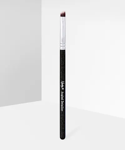 Nanshy - Angled Detailer Brush