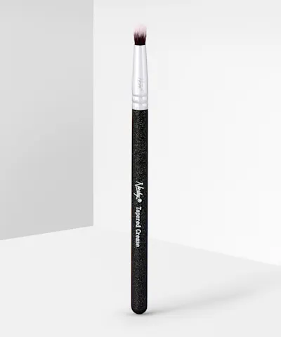 Nanshy - Tapered Crease Brush 