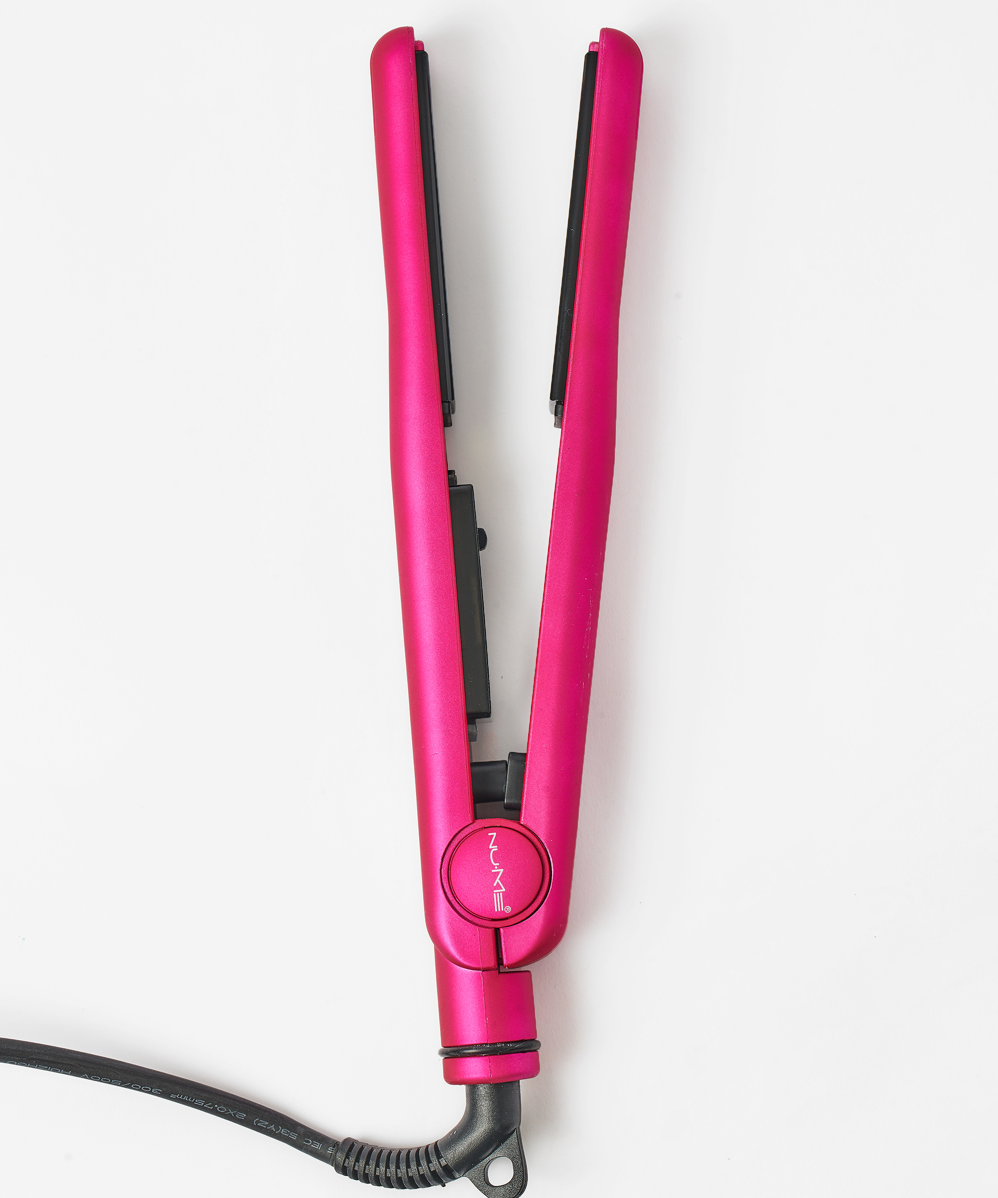 nume fashionista straightener