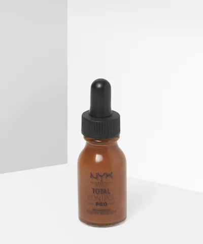 NYX Professional Makeup - Total Control Pro Drop Foundation