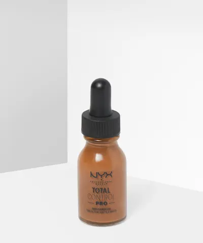 NYX Professional Makeup - Total Control Pro Drop Foundation